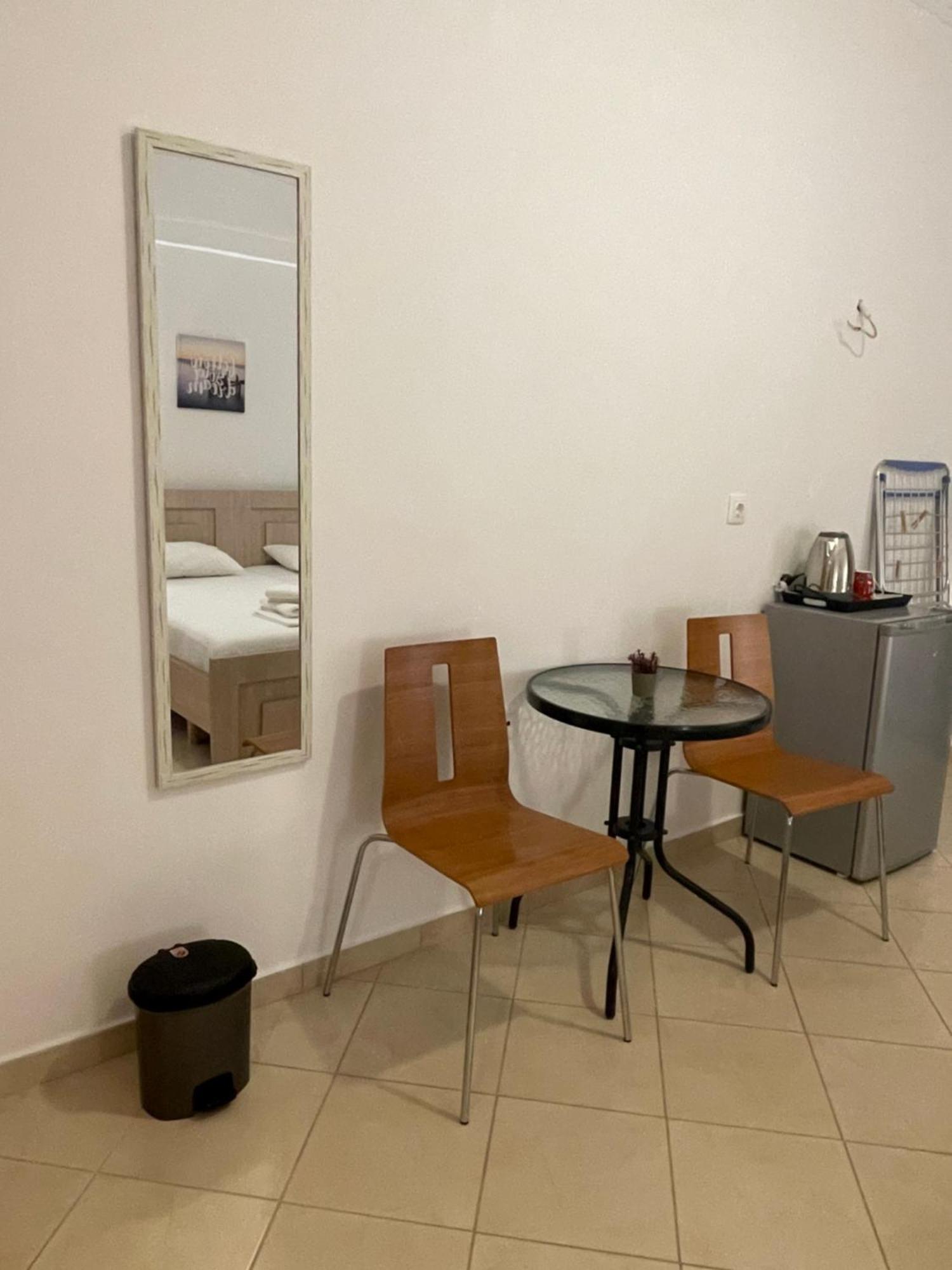 Tasos Rooms Himara Kültér fotó